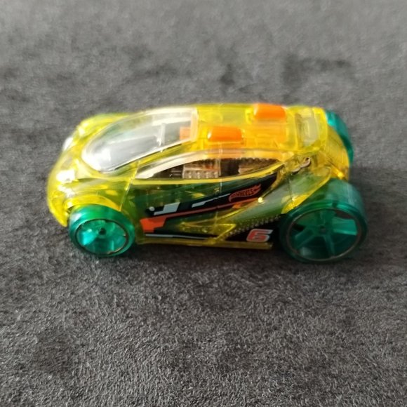 2005 Hot Wheels Vandetta Mattel - Picture 4 of 7